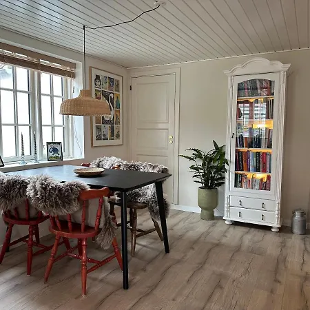 Charmerende Stue I Centrum * Ringkøbing